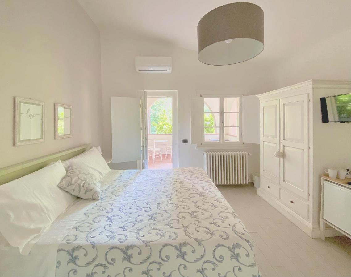 Al Gattosaggio Bed & Breakfast Montecarlo Eksteriør bilde